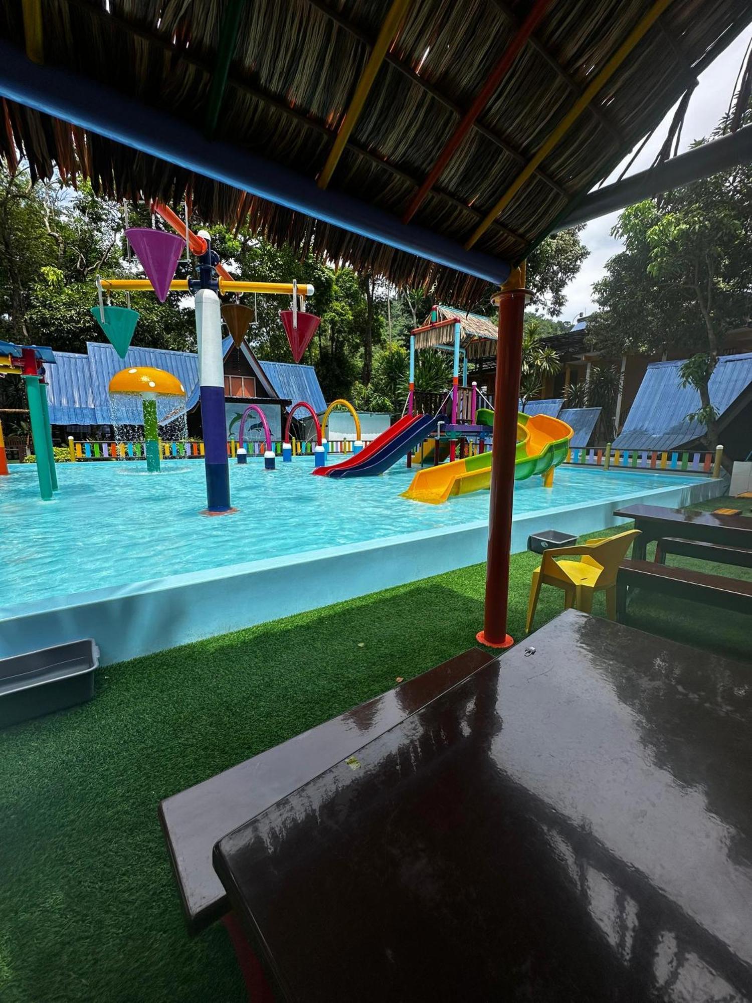 Shari-La Perhentian Island Resort Kampong Pasir Panjang  Buitenkant foto